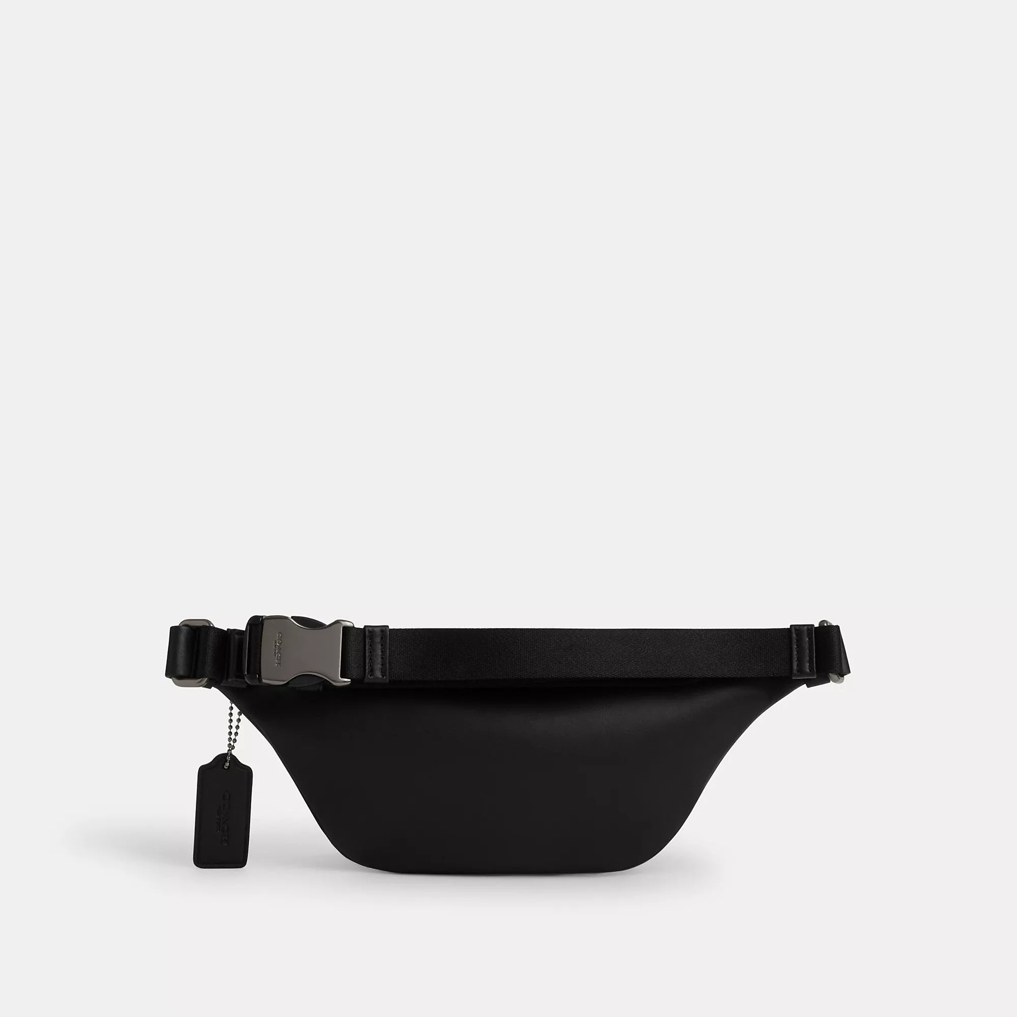 картинка Поясная сумка Coach Warren Mini Belt In Signature Canvas от магазина Одежда+