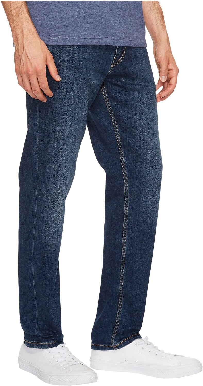 картинка Джинсы 502 Regular Taper Fit Levi's, классический синий деним от магазина Одежда+