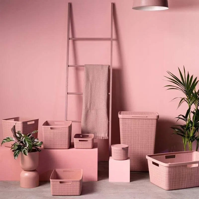 картинка Корзина для белья 46 л Curver, Pink от магазина Одежда+