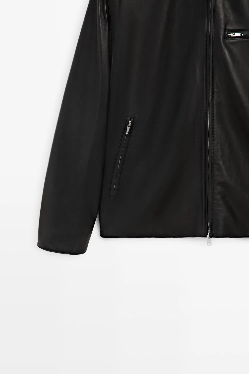 картинка Куртка Massimo Dutti Nappa Leather Jacket With Pocket Detail, черный от магазина Одежда+