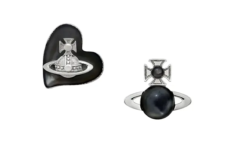 картинка Vivienne Westwood Серьги Heart Saturn асимметричные для женщин Black/Silver от магазина Одежда+