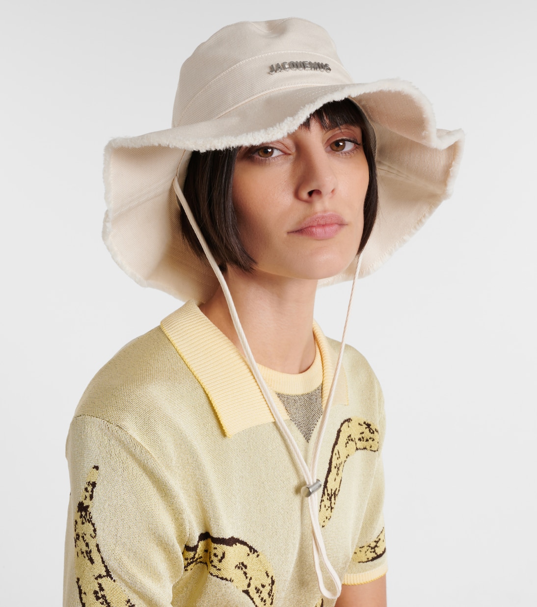 картинка Панама Jacquemus Le Bob Artichaut молочного цвета от магазина Одежда+