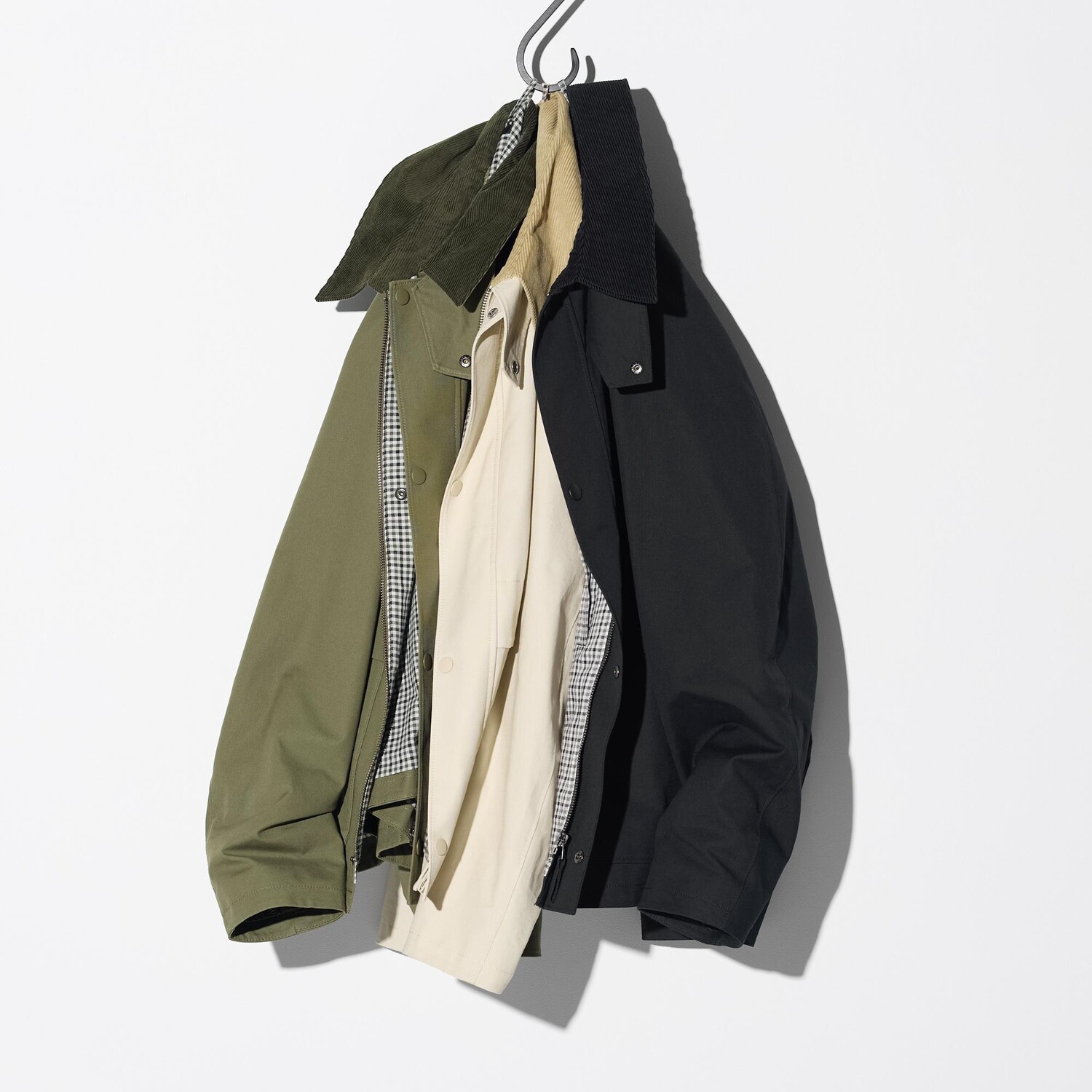 картинка Куртка-ветровка Uniqlo Utility Short Blouson, 56 оливковый от магазина Одежда+