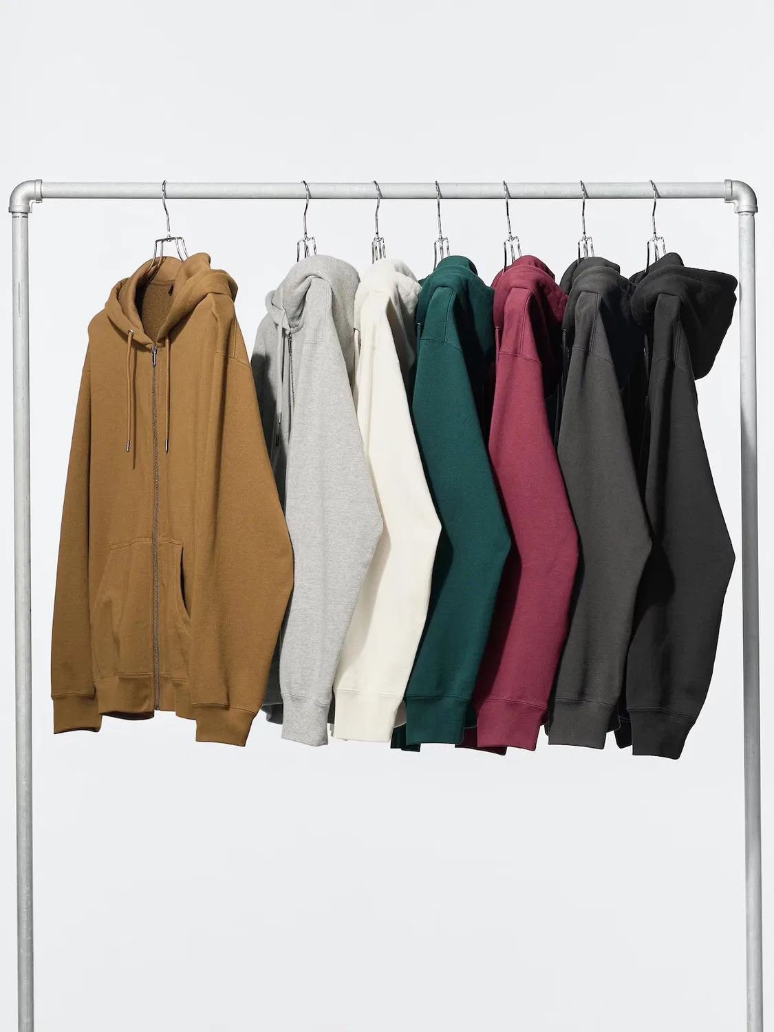 картинка Толстовка Uniqlo Sweat Full-Zip, 58 темно-зеленый от магазина Одежда+