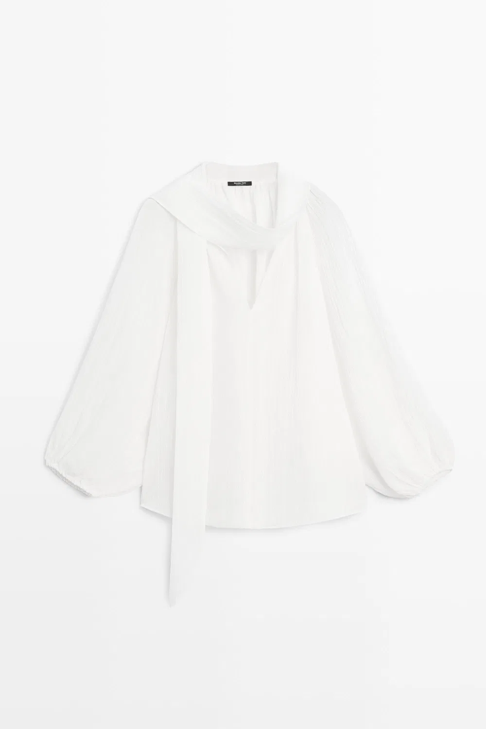 картинка Блуза Massimo Dutti Flowing V-Neck With Tie, белый от магазина Одежда+