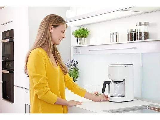 картинка Кофеварка капельная Braun KF 3100, белый от магазина Одежда+