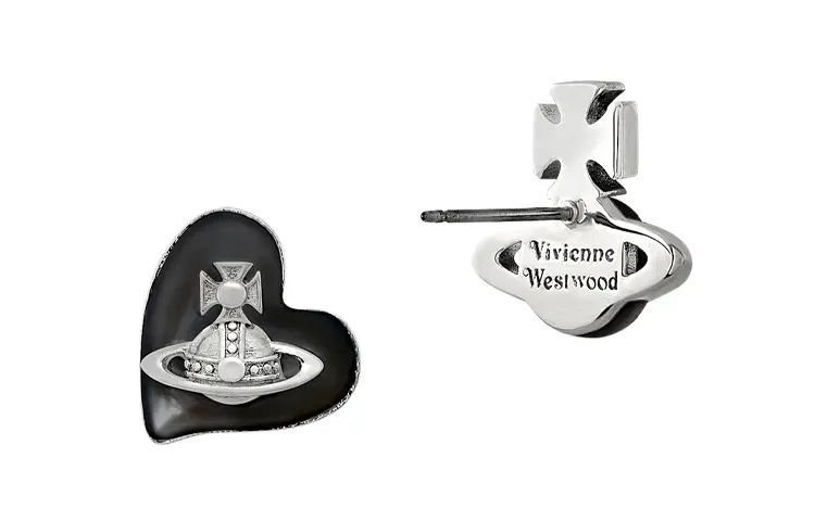 картинка Vivienne Westwood Серьги Heart Saturn асимметричные для женщин Black/Silver от магазина Одежда+
