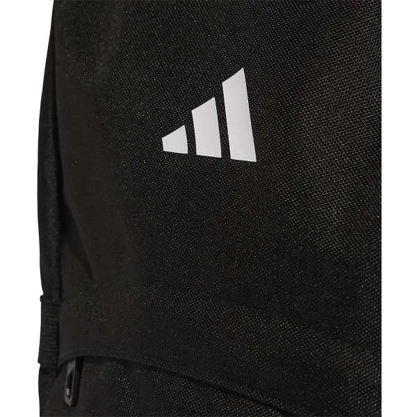 картинка Рюкзак «Tiro» от adidas от магазина Одежда+