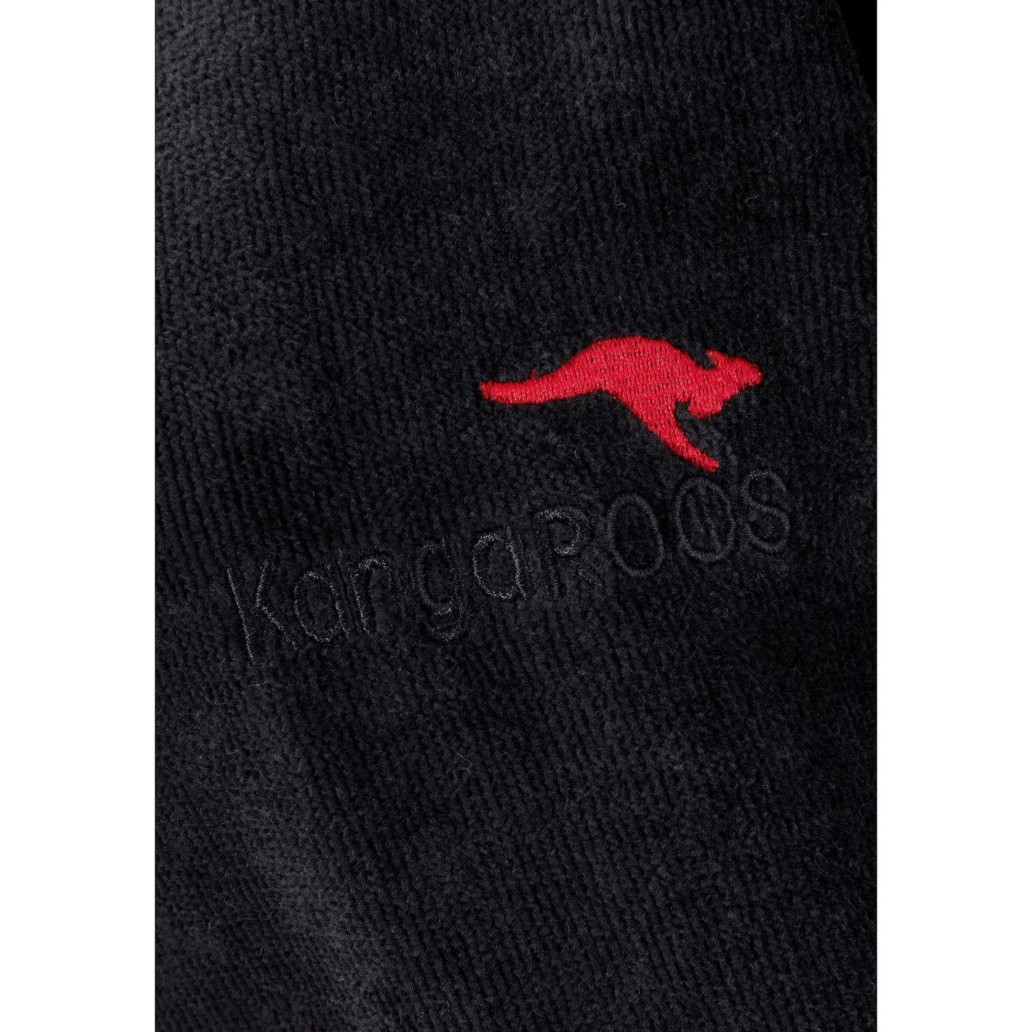 картинка Унисекс пляжный пончо с капюшоном KangaROOS, Black от магазина Одежда+