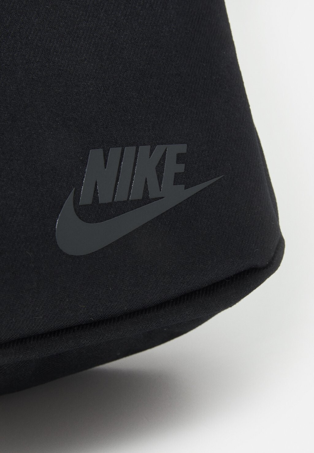 картинка Сумка кросс-боди Nike унисекс, черная от магазина Одежда+