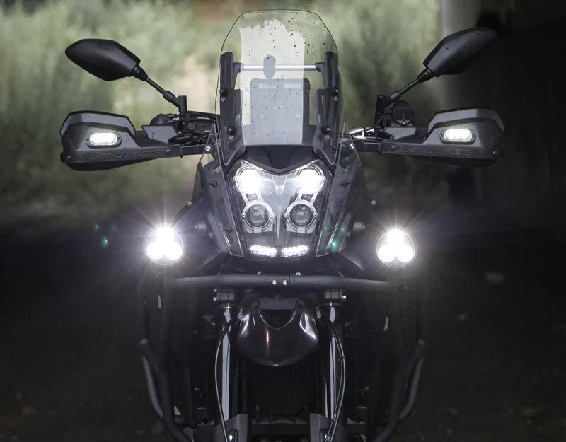картинка Фара дополнительная DENALI D3 TriOptic LED от магазина Одежда+