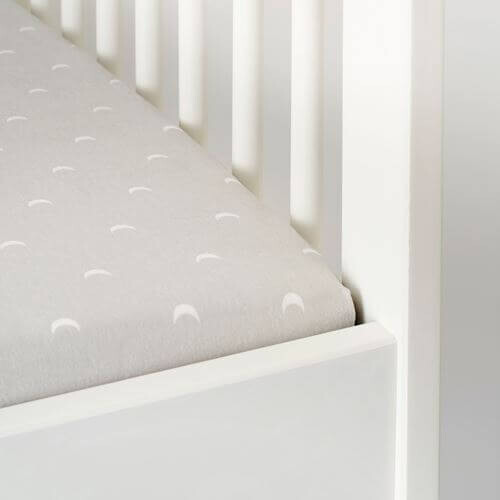 картинка Кроватка детская Ikea Gulliver, 60x120 см, белый от магазина Одежда+