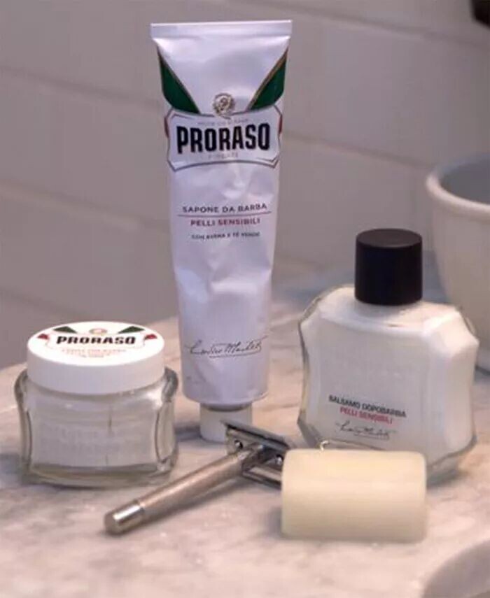 картинка Натуральный камень квасцов Proraso после бритья от магазина Одежда+