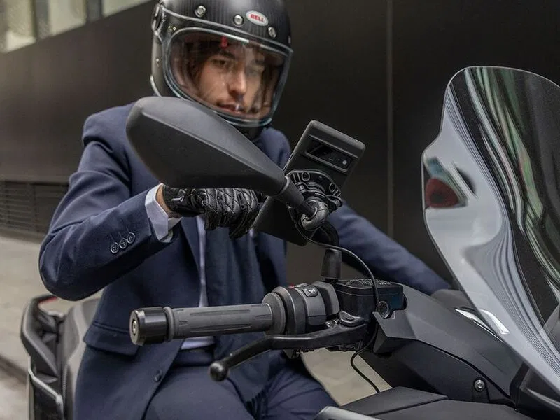картинка Держатель для телефона на зеркало Quad Lock от магазина Одежда+