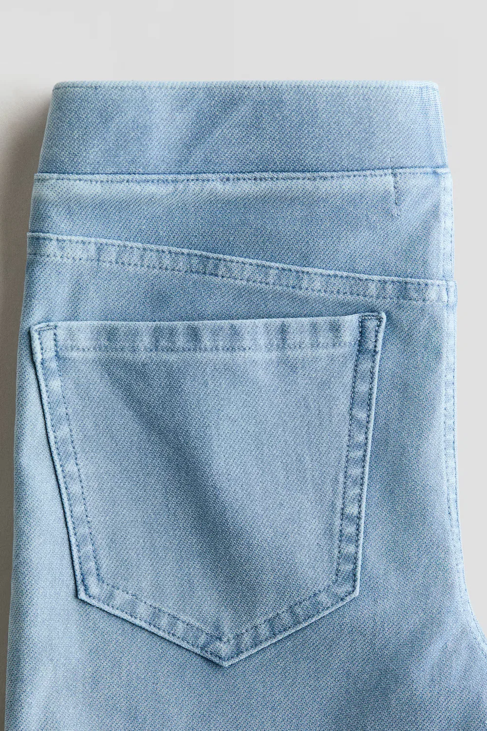 картинка Джеггинсы в джинсовом стиле H&M, Helles Denimblau от магазина Одежда+