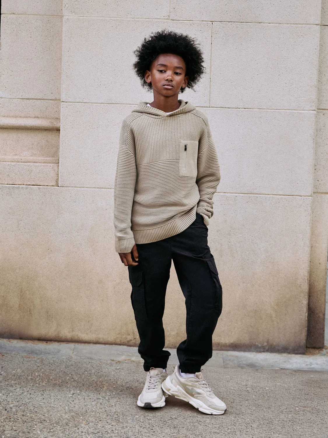 картинка Худи утилитарное вязаное, модель Utility Knitted Hoodie Next, нейтральный от магазина Одежда+