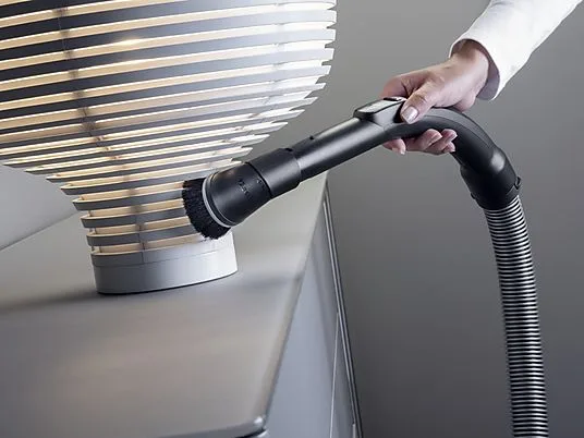 картинка Насадка для бережной уборки Miele SSP 10, черный от магазина Одежда+