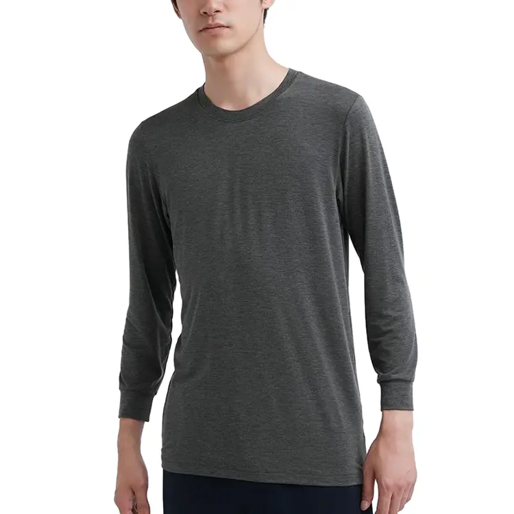 картинка Футболка термо мужская Truffle Grey UNIQLO, Truffle Gray от магазина Одежда+