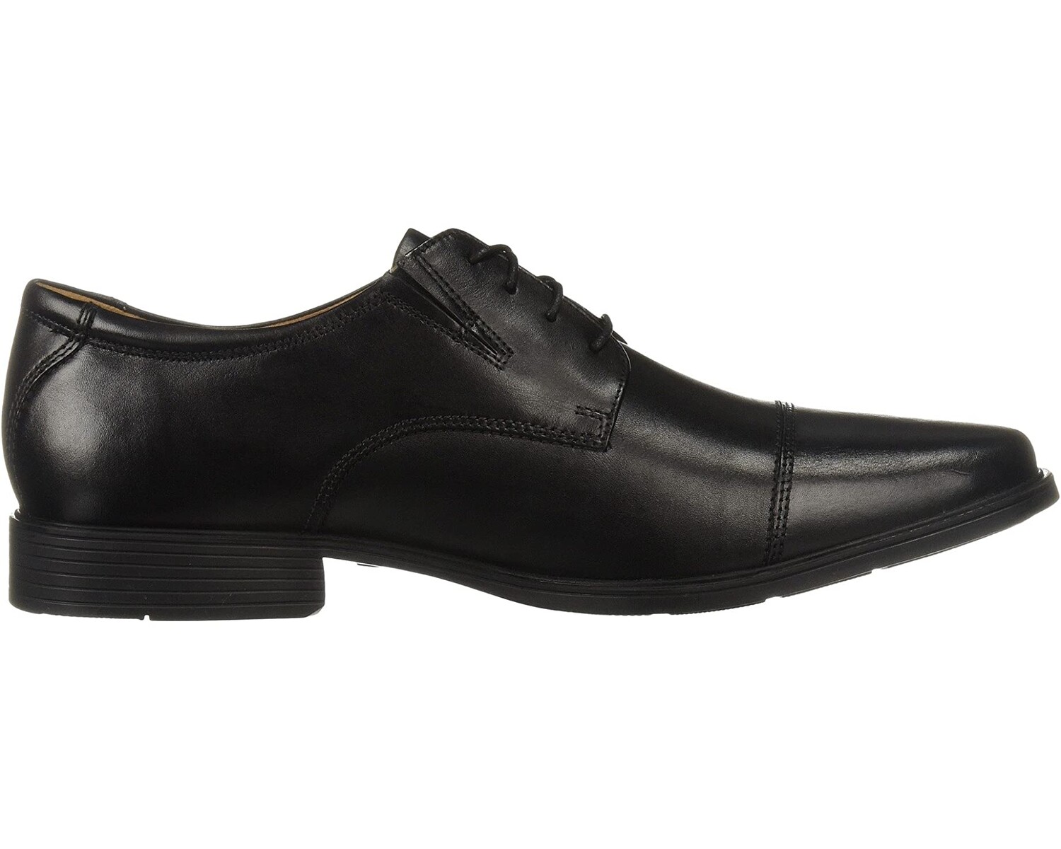 картинка Оксфорды Clarks Tilden Cap, черные от магазина Одежда+