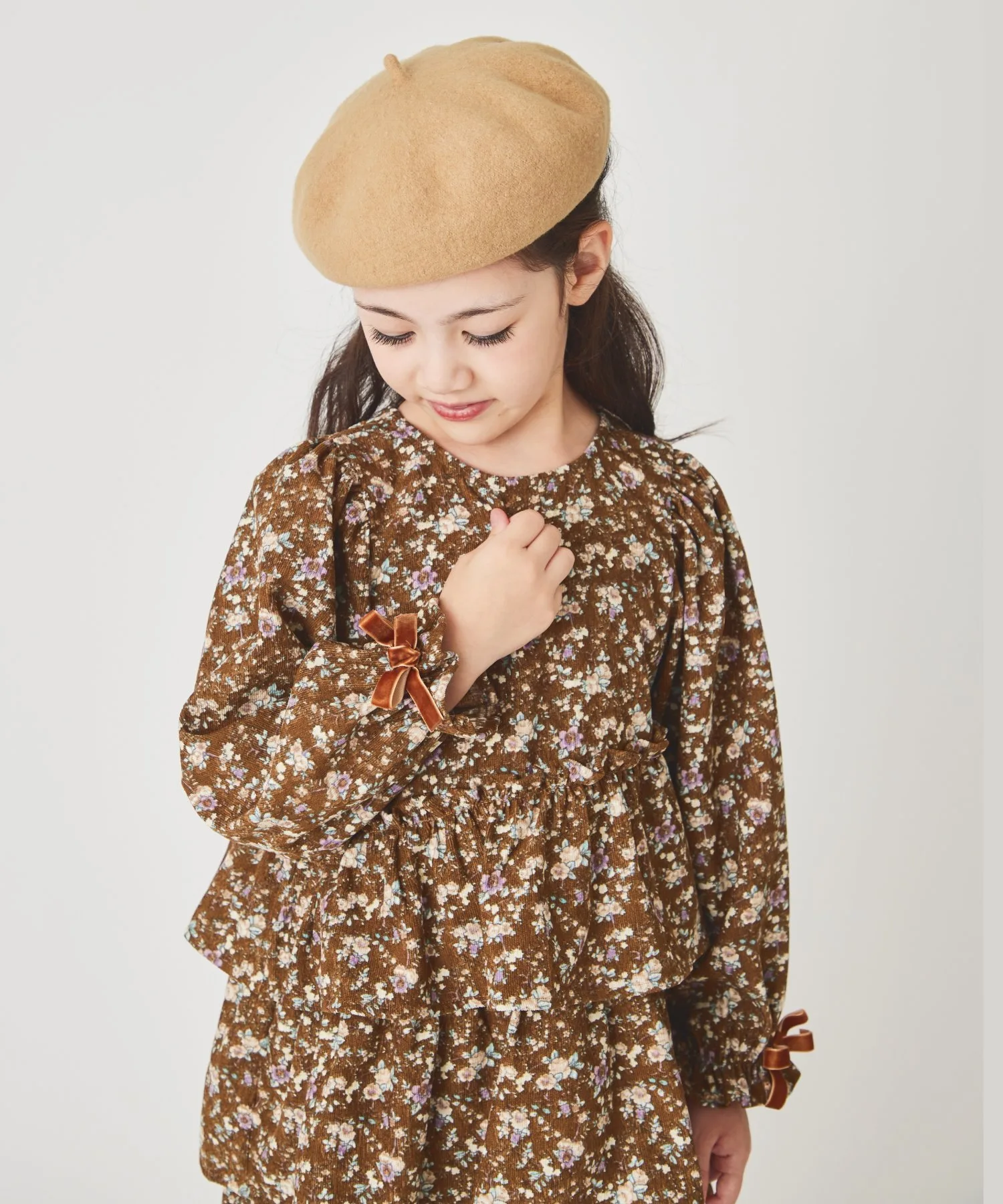 картинка Платье из вельвета с цветочным принтом Ever Closet, brown от магазина Одежда+