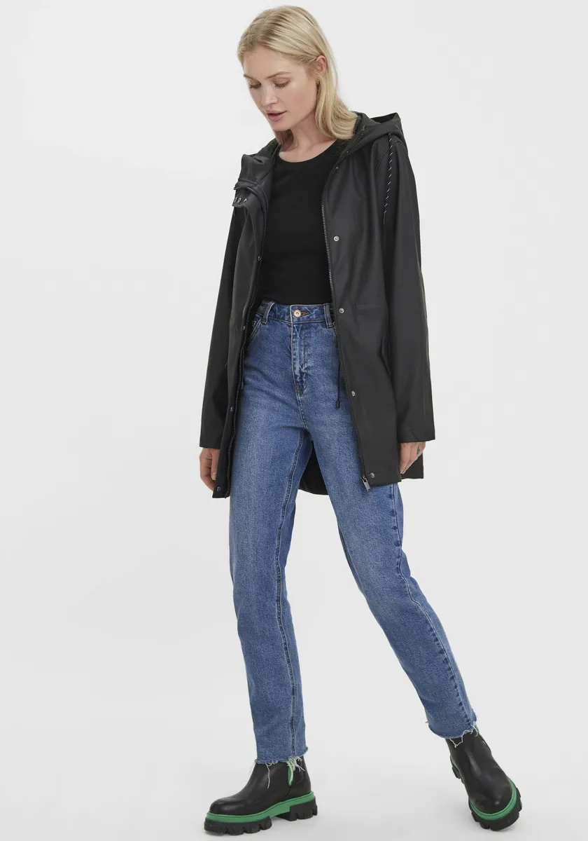 картинка Дождевик Vero Moda "VMMALOU COATED JACKET", с капюшоном, черный от магазина Одежда+