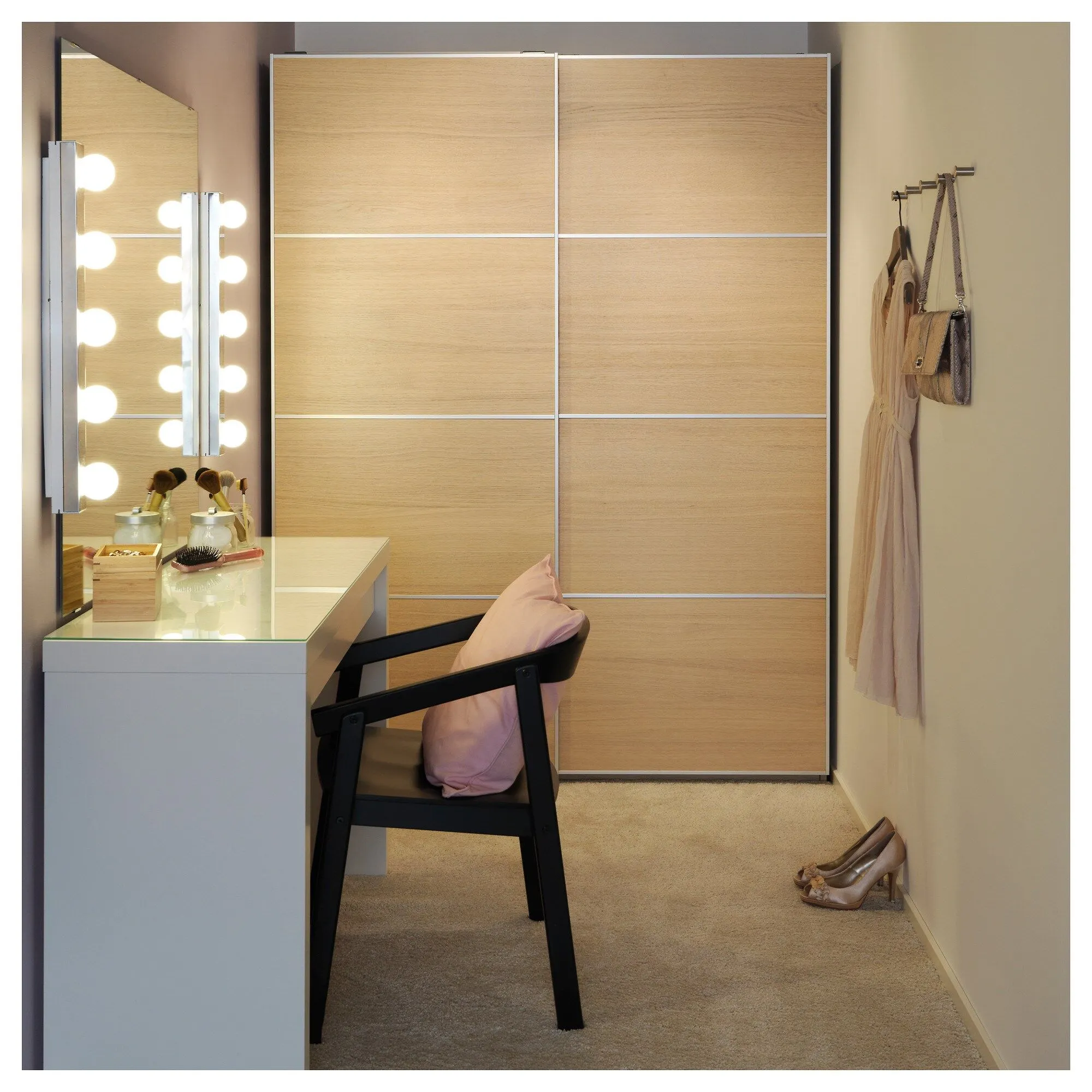 картинка Туалетный столик IKEA Malm, 120x41 см, белый от магазина Одежда+