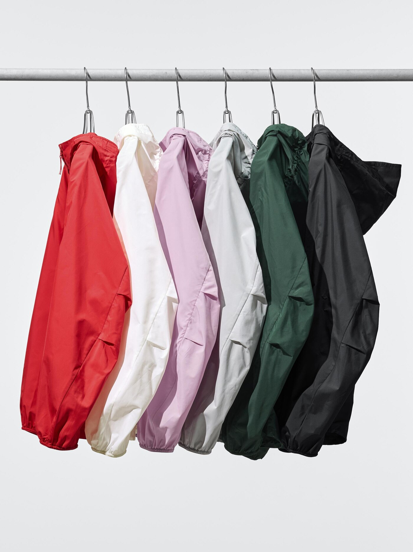 картинка Ветровка Uniqlo UV Protection Pocketable, 41 желтый от магазина Одежда+