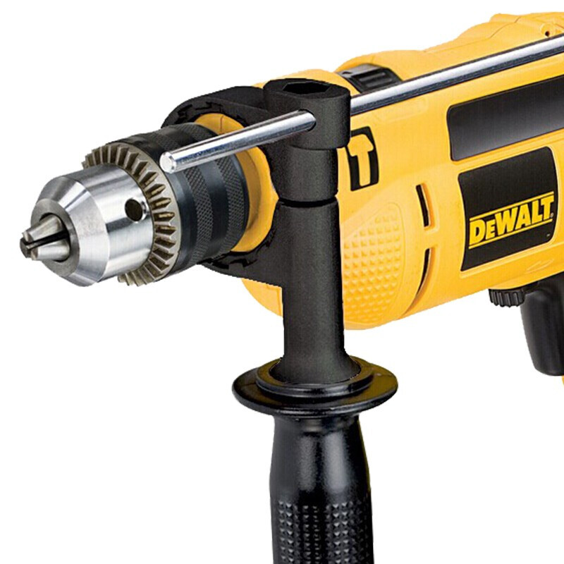 картинка Ударная дрель Dewalt DWD024, 650W от магазина Одежда+