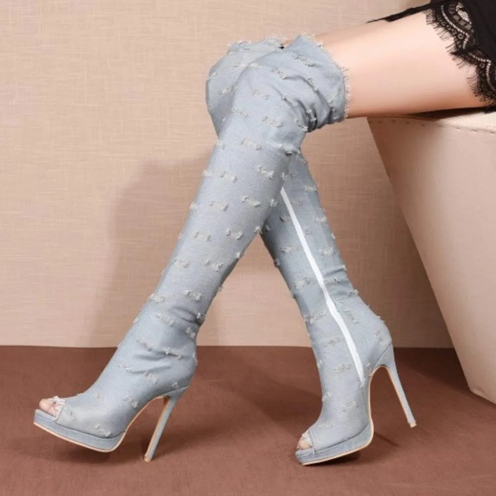 картинка Женские ботильоны на каблуке-шпильке StyliShoes, Light Grey L от магазина Одежда+