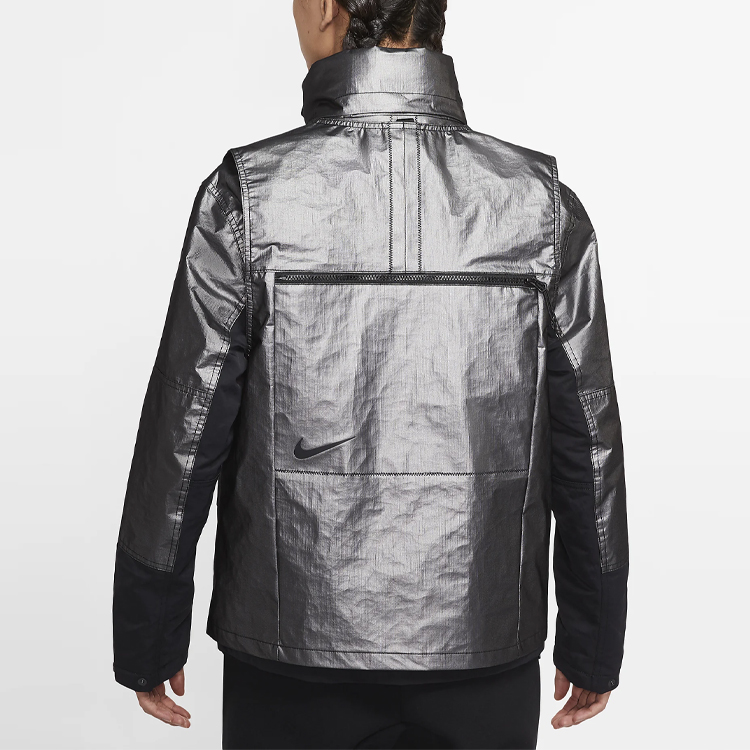 картинка Куртка Nike Sportswear Tech Pack, серебристый от магазина Одежда+