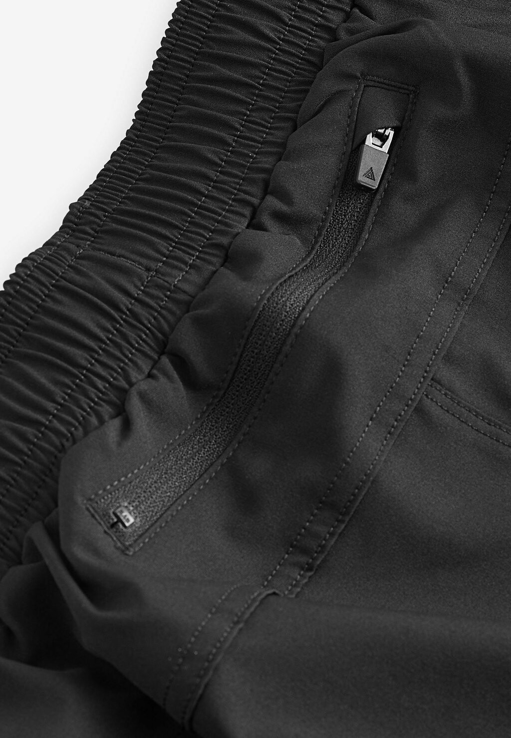 картинка Спортивные шорты Next Regular Fit, черный от магазина Одежда+