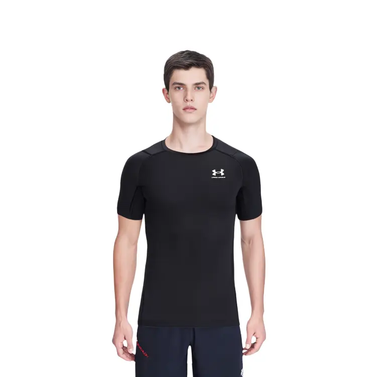 картинка Футболка Under Armour HeatGear, черный от магазина Одежда+