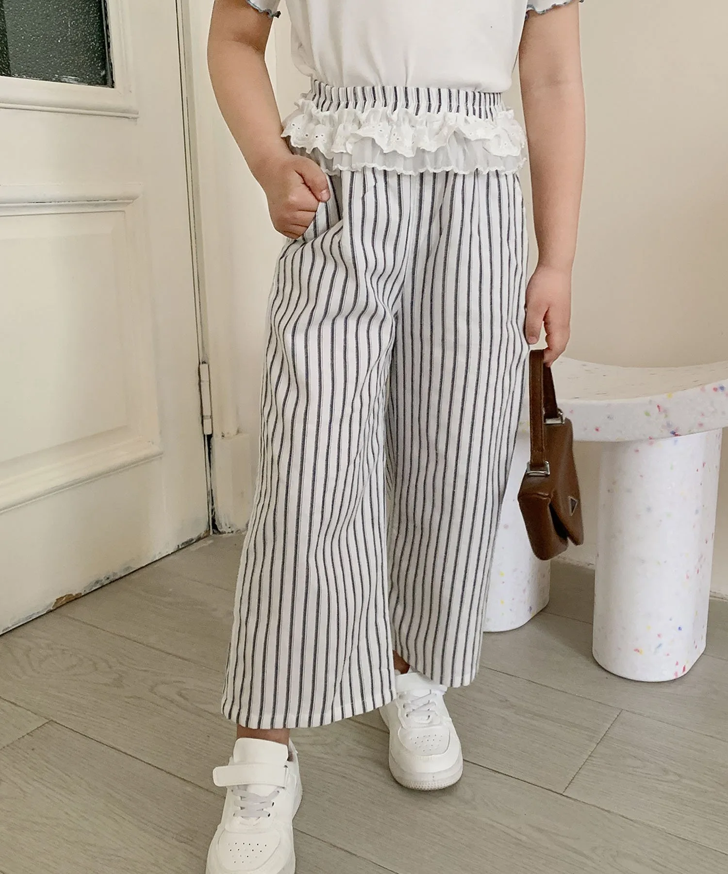 картинка Детские полосатые широкие штаны Aimoha Kids, gray от магазина Одежда+