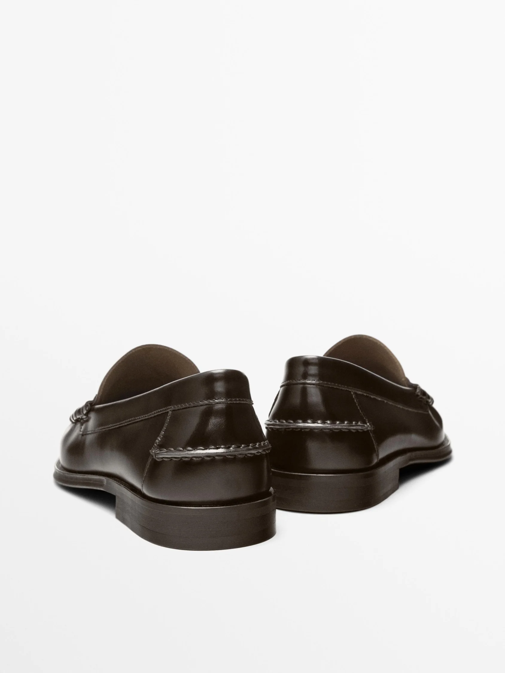 картинка Лоферы мужские Massimo Dutti Leather With Penny Strap, коричневый от магазина Одежда+