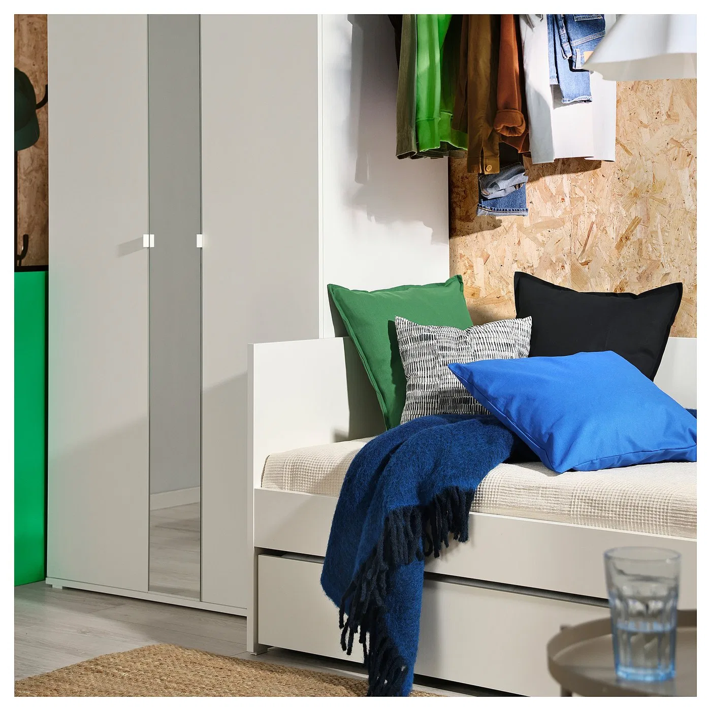 картинка Выдвижная кровать IKEA VIHALS, 80x200 см, белый от магазина Одежда+