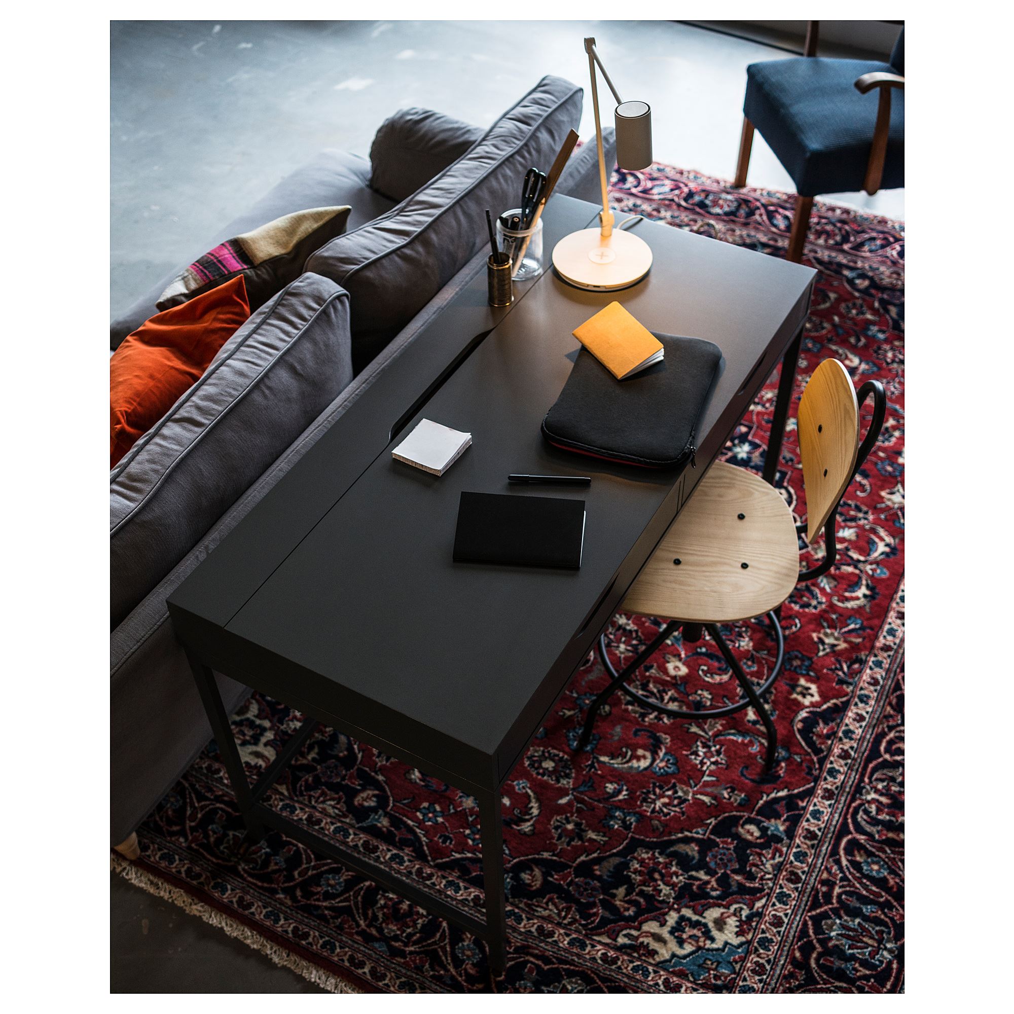 картинка Рабочий стул IKEA KULLABERG, 58x58 см, сосна/черный от магазина Одежда+