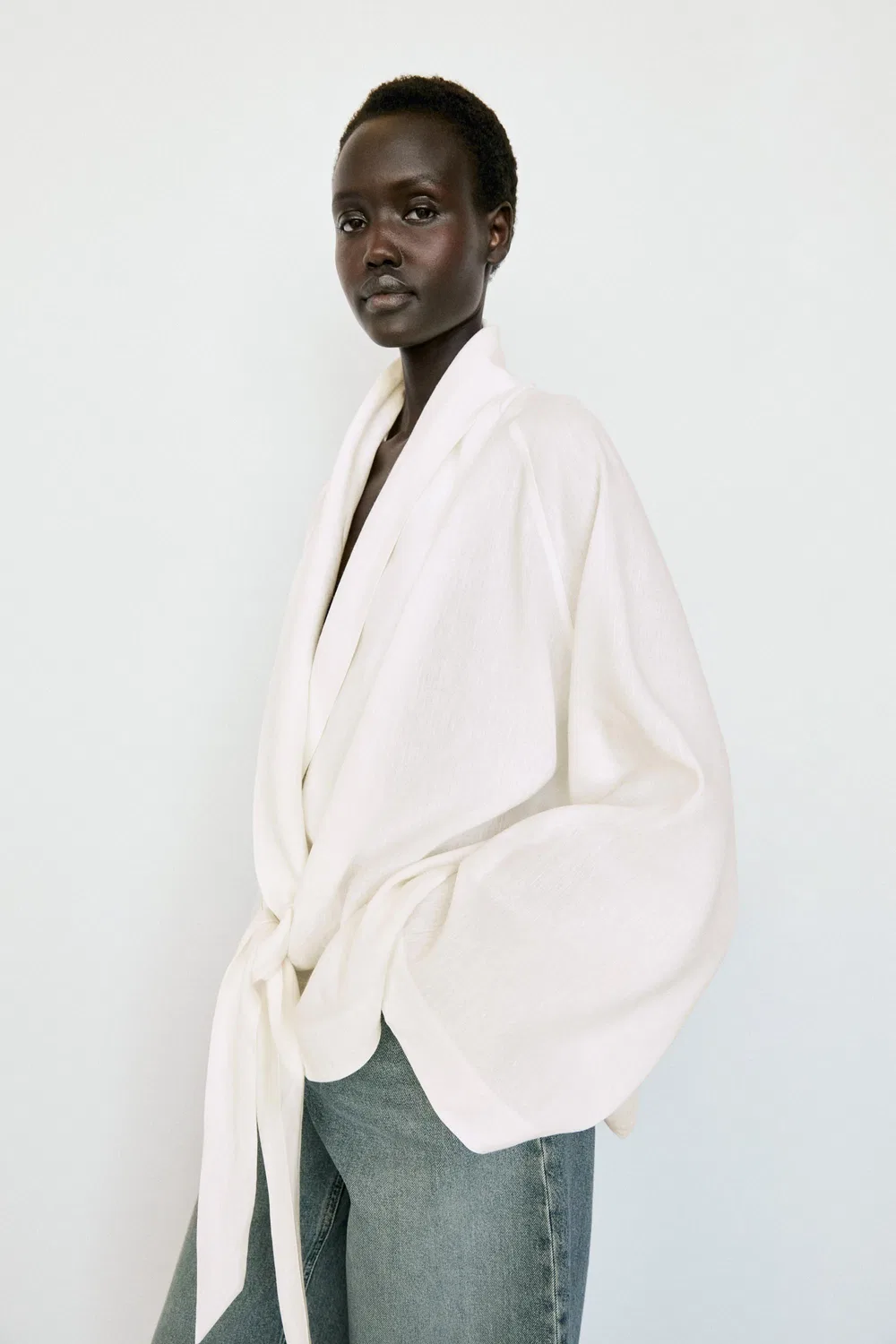 картинка Рубашка Massimo Dutti, струящаяся из льняной смеси с завязками, белый от магазина Одежда+