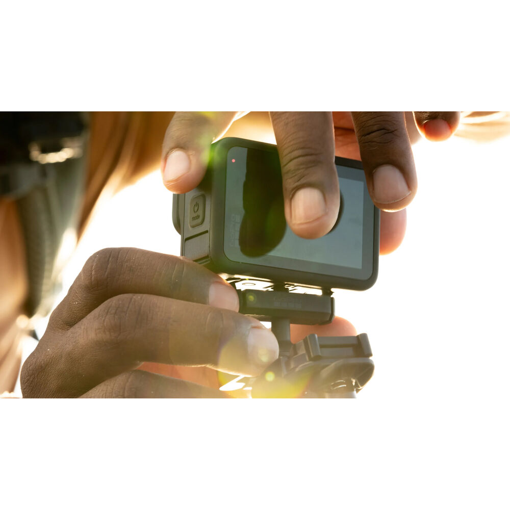 картинка GoPro Magnetic Latch Mount for HERO13 Black AEMAG-001 от магазина Одежда+