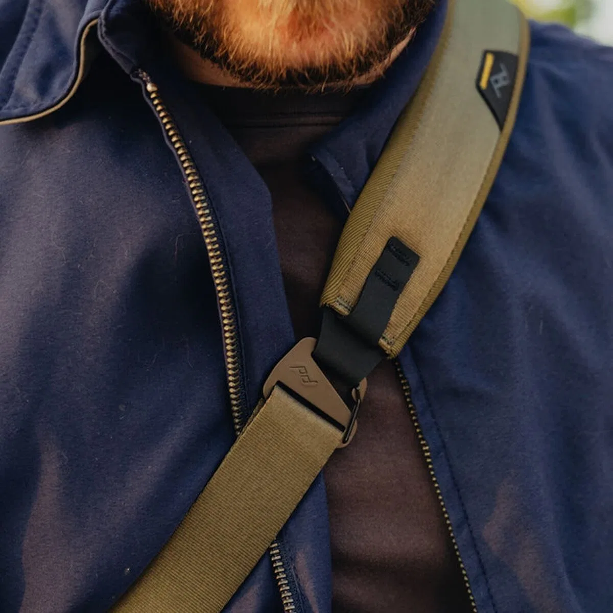картинка Сумка-слинг Everyday 6L Sling Bag Peak Design, Kelp от магазина Одежда+