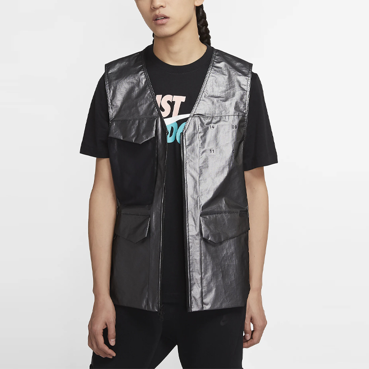 картинка Куртка Nike Sportswear Tech Pack, серебристый от магазина Одежда+