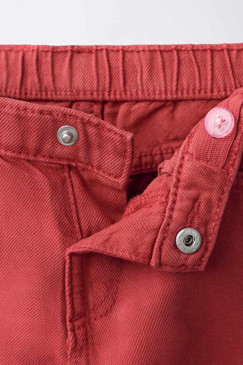 картинка Прямые джинсы ZARA, Red от магазина Одежда+