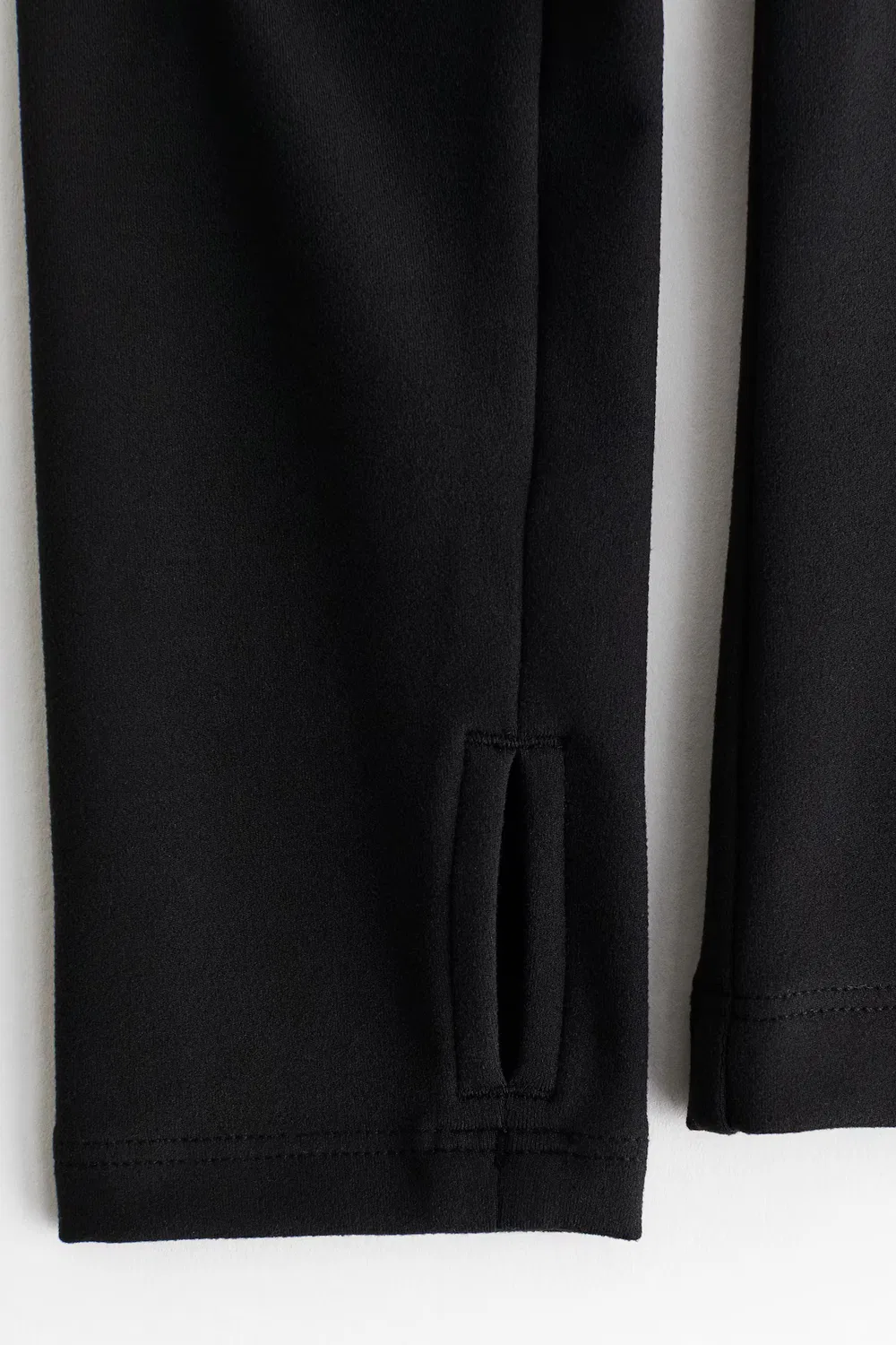 картинка Спортивная куртка с мягкой подкладкой H&M, Schwarz от магазина Одежда+