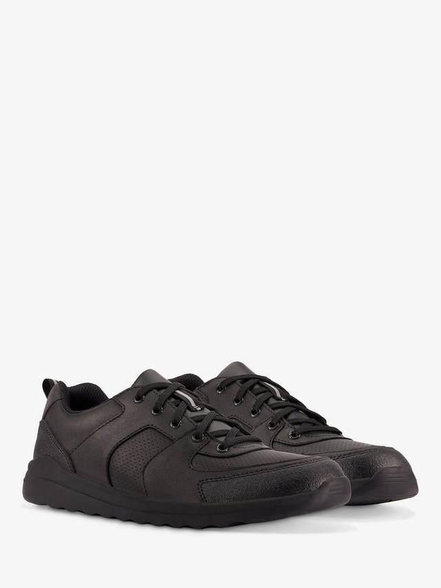 картинка Школьные туфли Clarks Daze Loop, кожаные, черные от магазина Одежда+