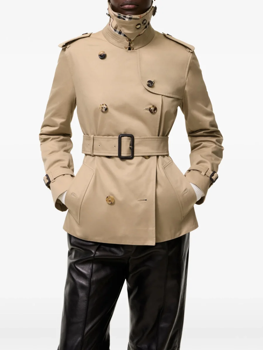картинка Тренч Burberry Lakefield, бежевый от магазина Одежда+