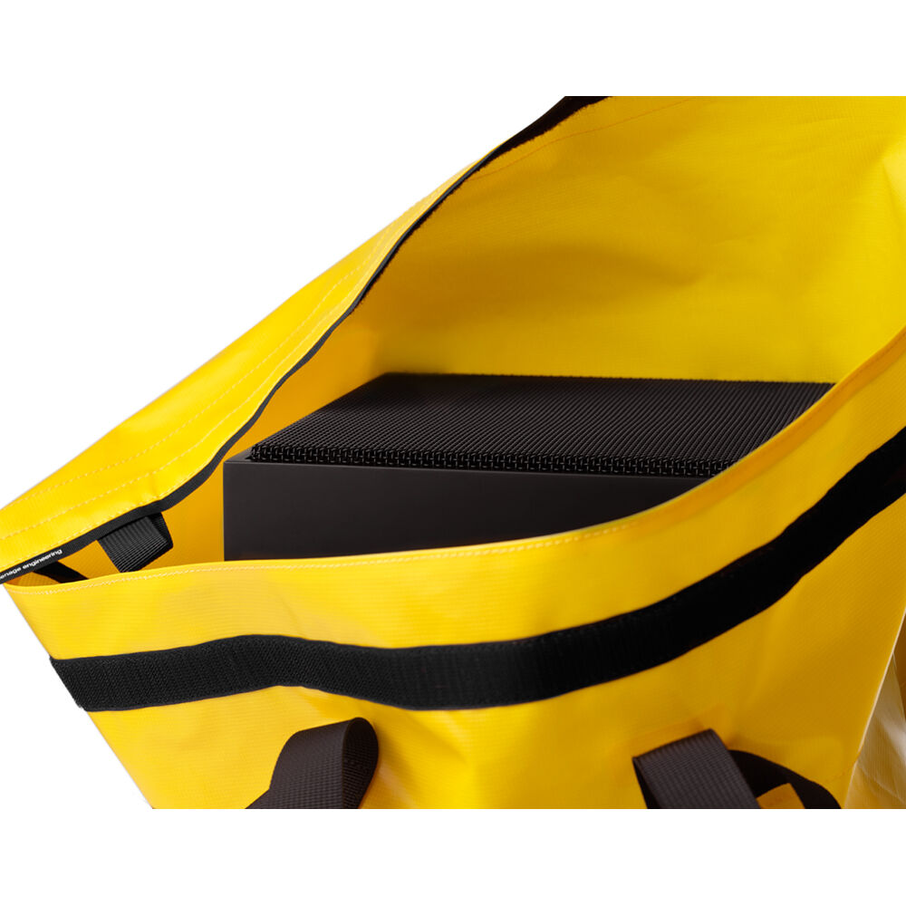 картинка teenage engineering Overnight Duty Bag for OD-11 TE022XS040 от магазина Одежда+