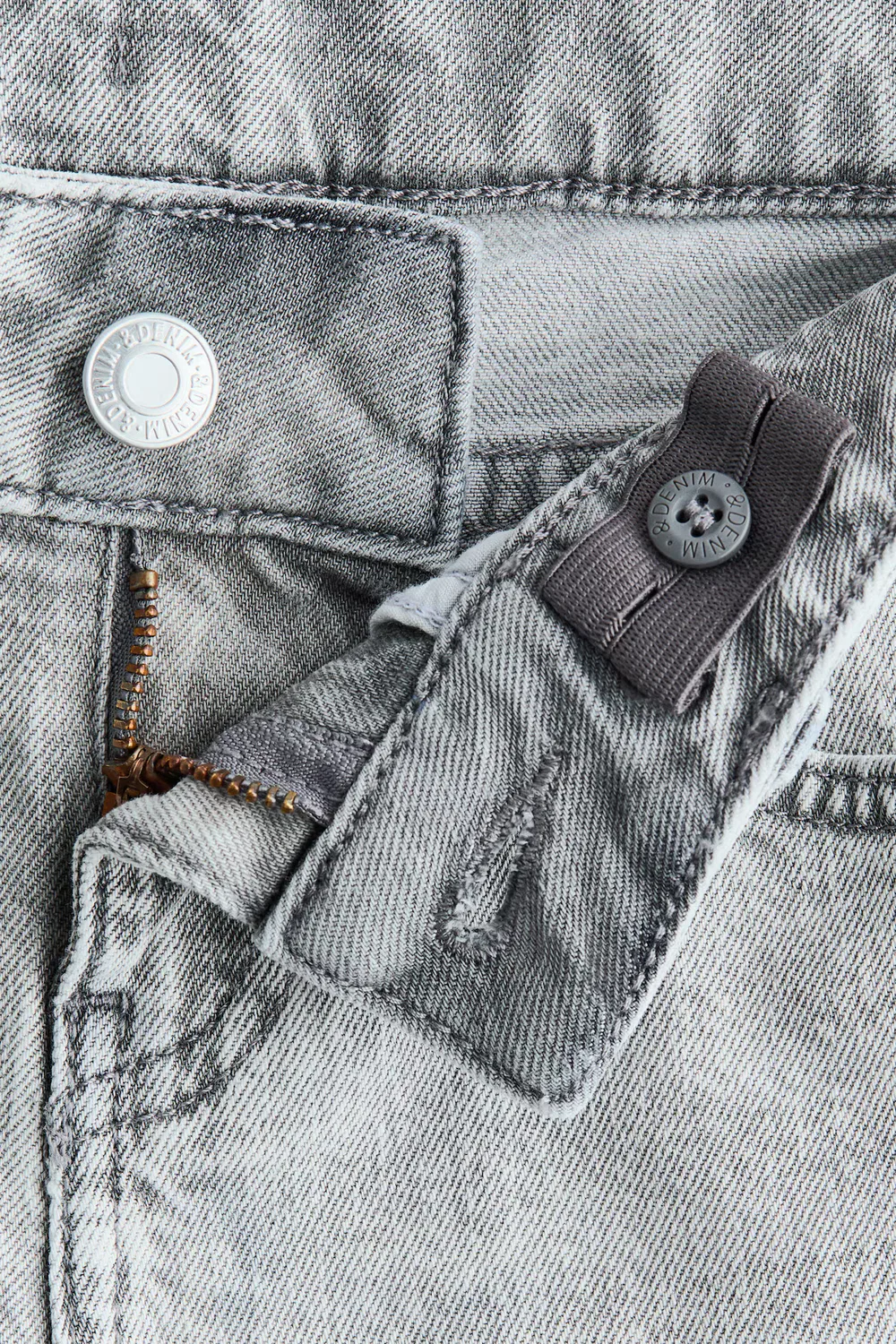 картинка Джинсы прямого кроя H&M, Helles Denimgrau от магазина Одежда+