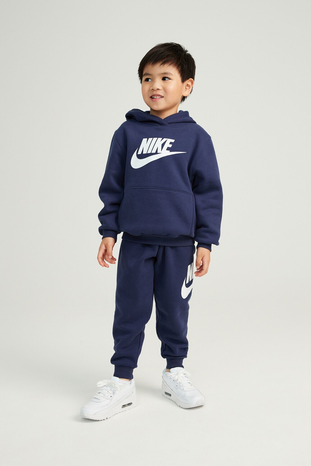 картинка Флисовый спортивный костюм Club для малышей Nike, синий от магазина Одежда+
