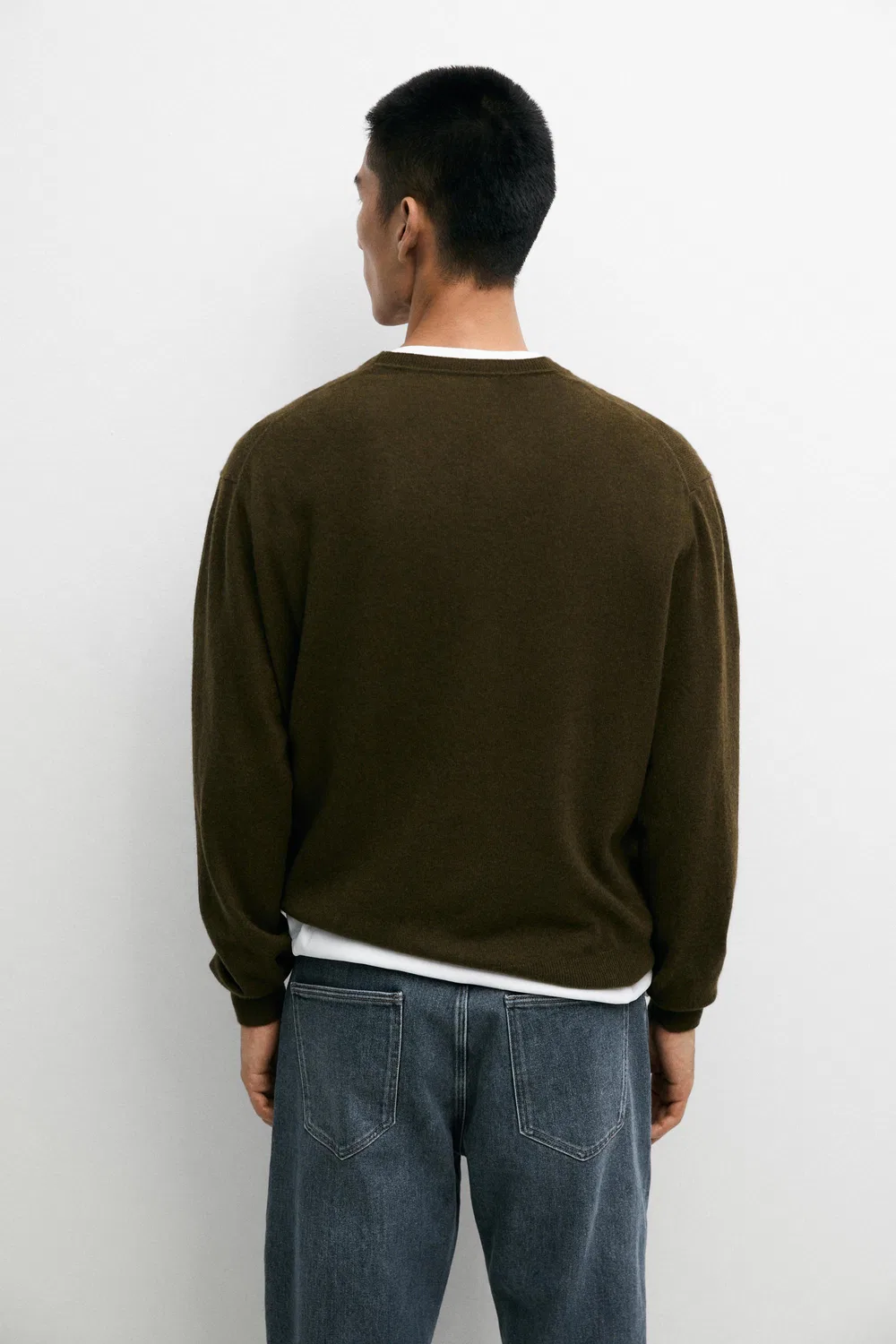 картинка Свитер Massimo Dutti 100% Cashmere Round Neck Knit, хаки от магазина Одежда+
