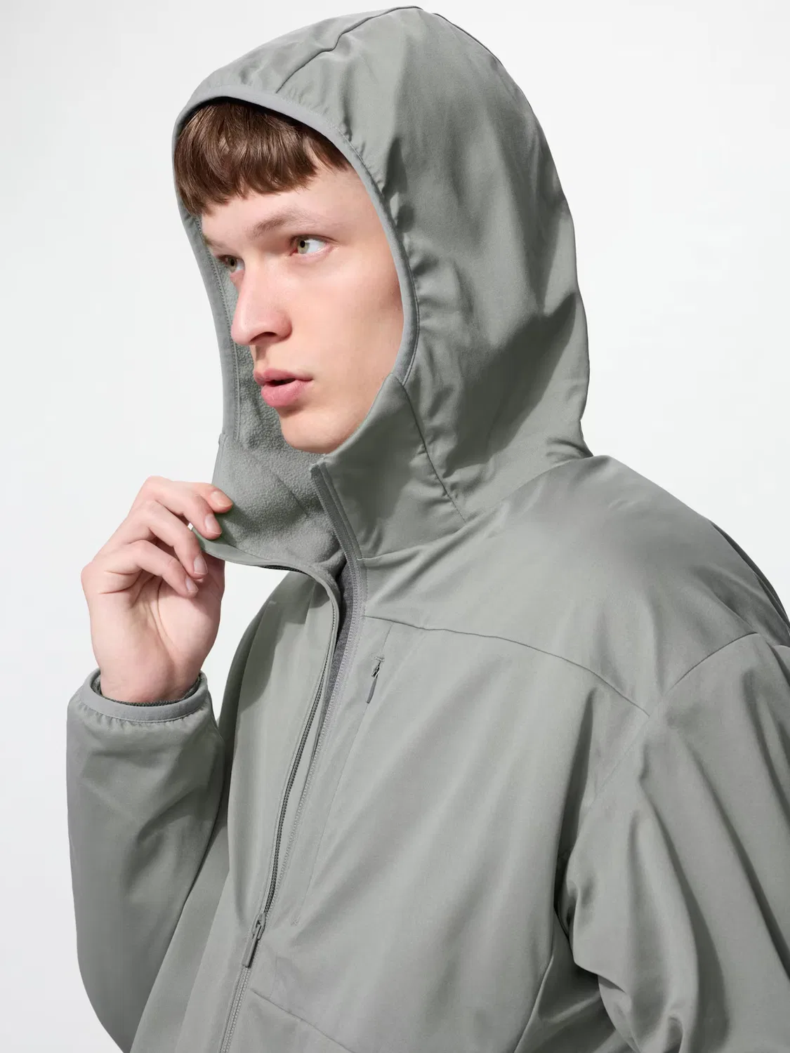 картинка Парка Uniqlo, ветрозащитная, серая от магазина Одежда+