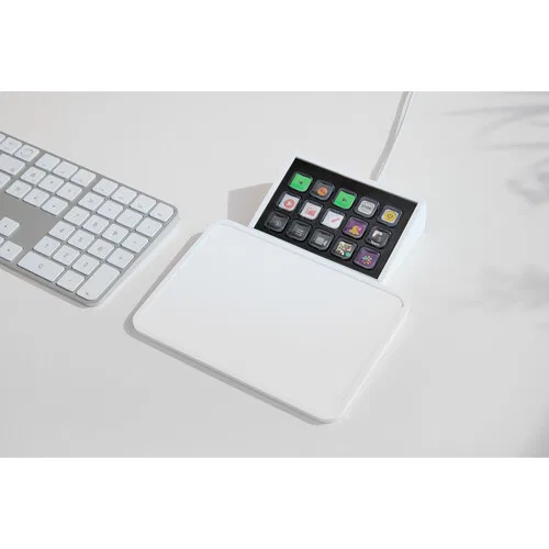 картинка Модуль Elgato Stream Deck (15 клавиш) от магазина Одежда+